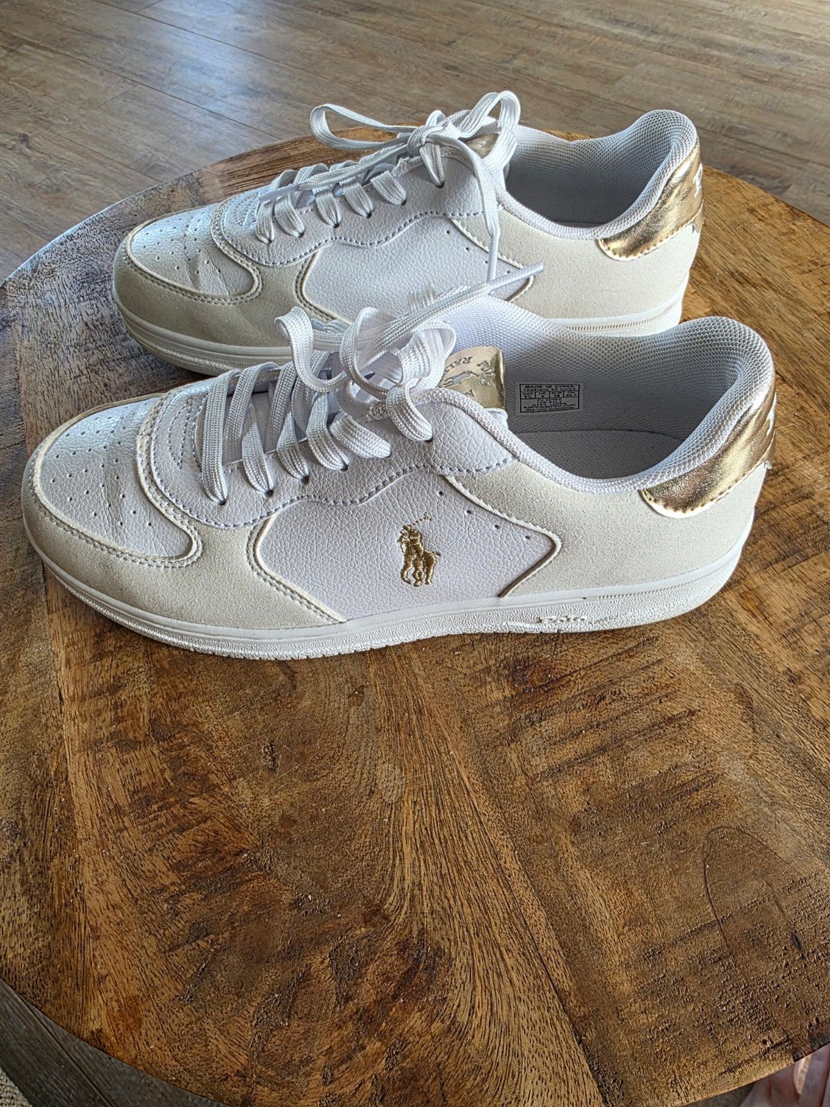 Polo Ralph Lauren Sneakers - Wit met Goud, Maat 38, Polo Ralph Lauren, Wit, Ophalen of Verzenden, Sneakers of Gympen