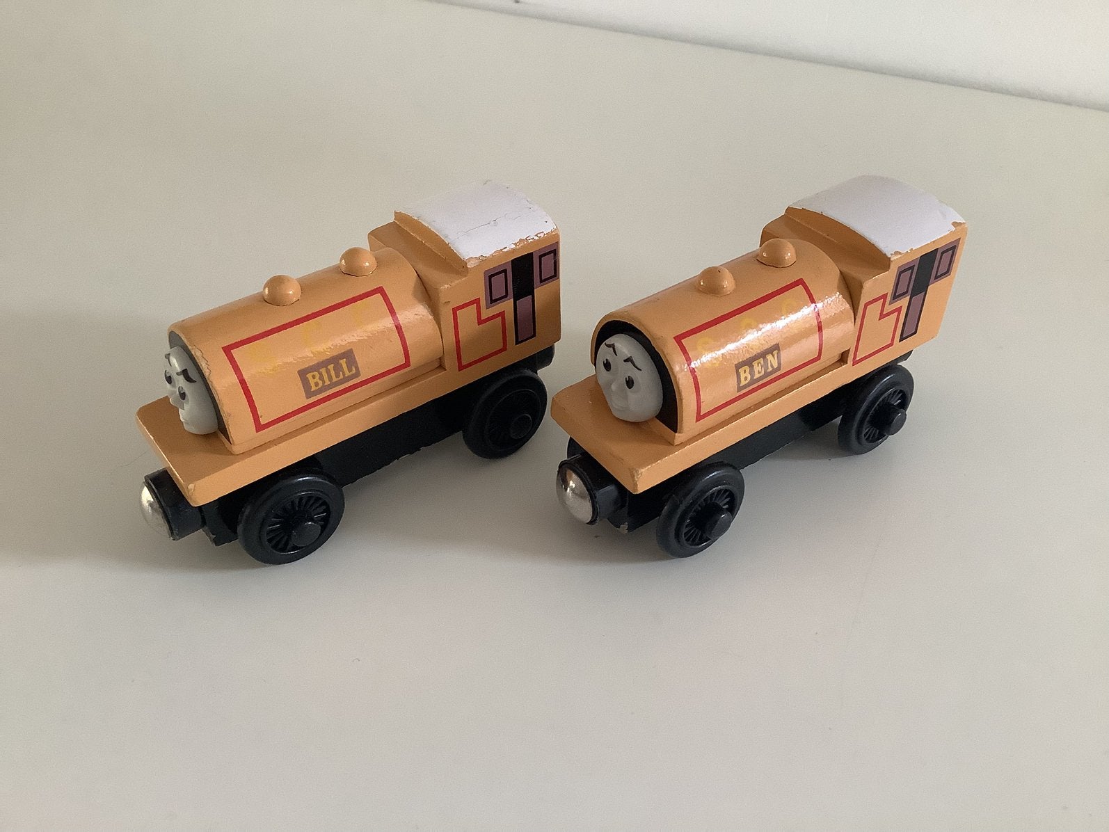 Thomas trein hout Bill en Ben 2 stuks, Kinderen en Baby's, Speelgoed | Thomas de Trein, Ophalen of Verzenden, Gebruikt