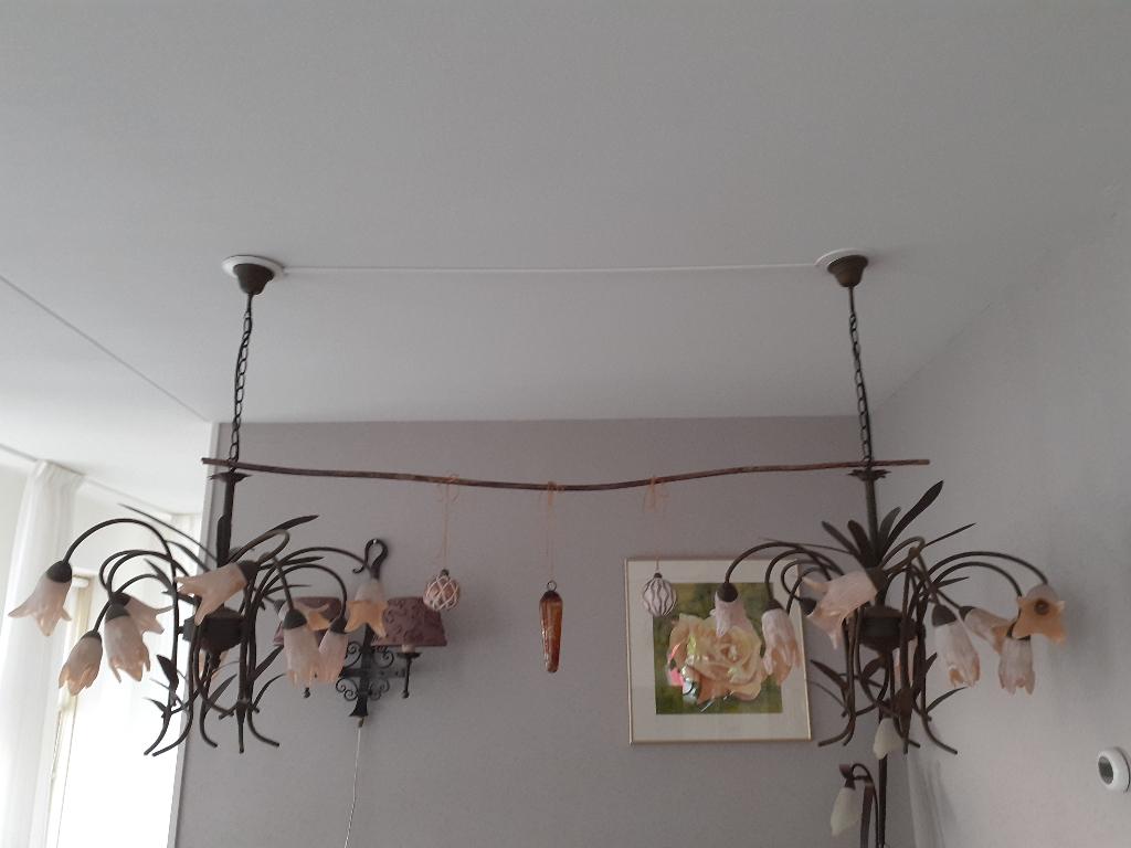 2 aparte hanglampen, Huis en Inrichting, Ophalen, Zo goed als nieuw, Glas, 50 tot 75 cm