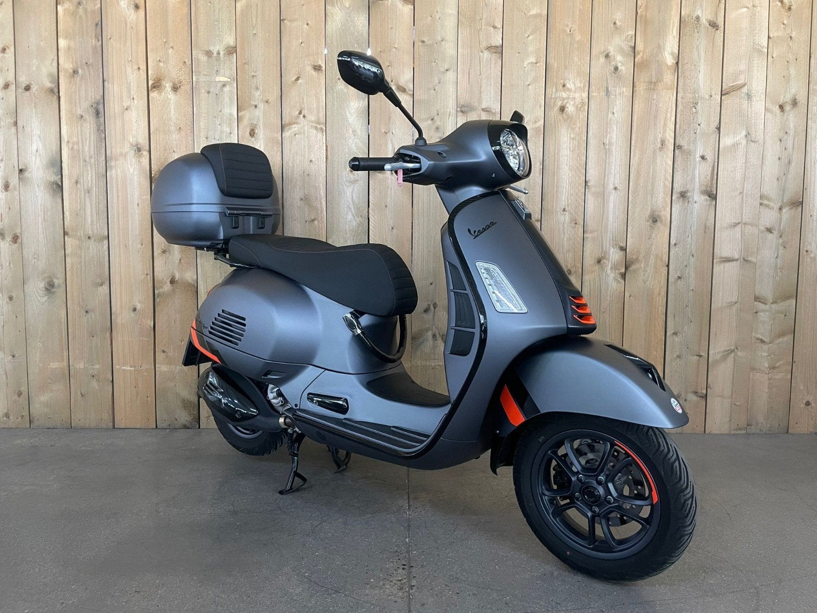 Vespa GTS 310 SuperSport SLECHTS 2709KM NIEUWSTAAT!, Occasion, Bedrijf, 310 cc, Minimaal motorrijbewijs A2