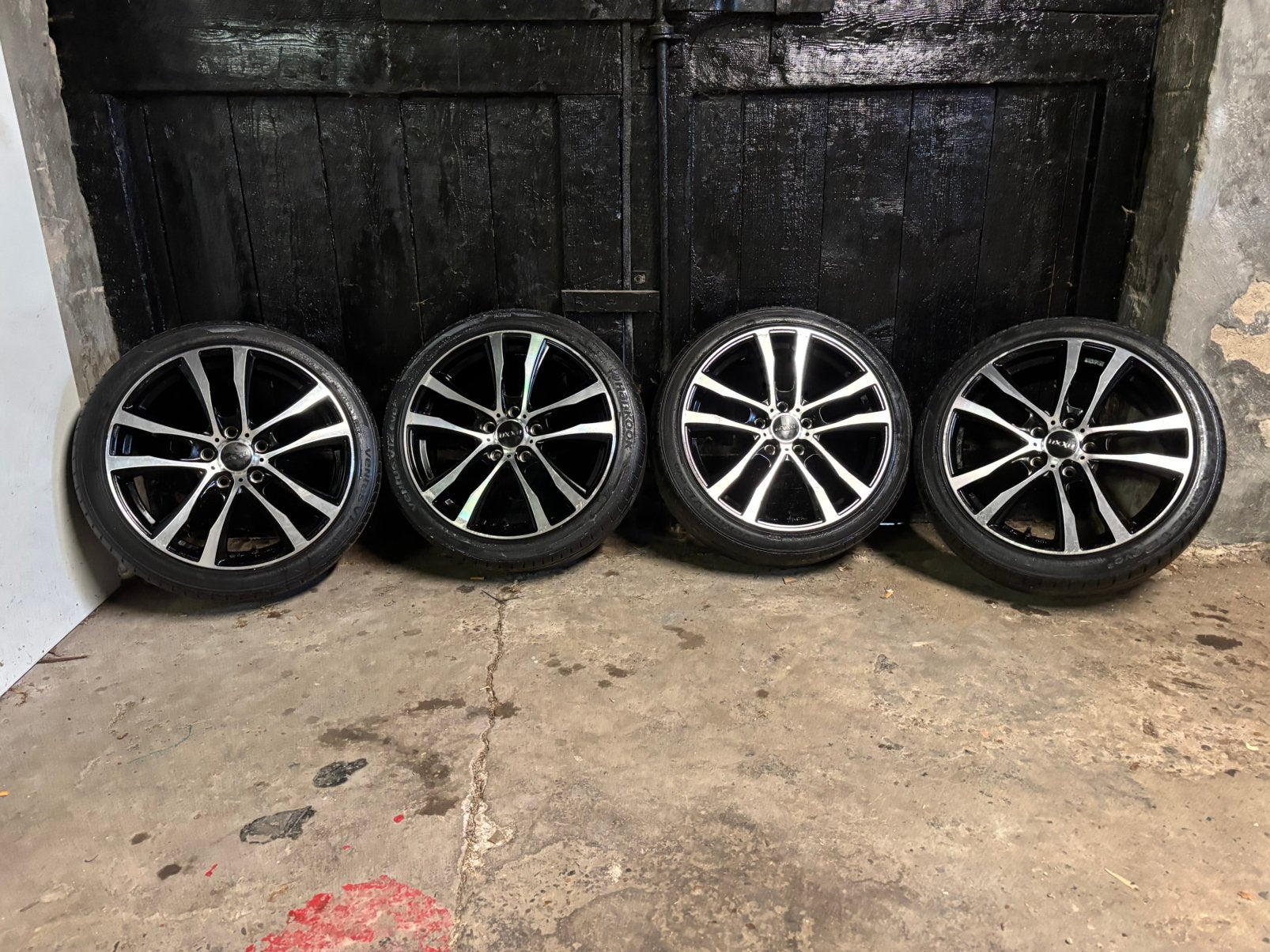 17 inch 5x112 velgen incl. banden – zwart gepolijst, Ophalen, Banden en Velgen, 17 inch, Zomerbanden