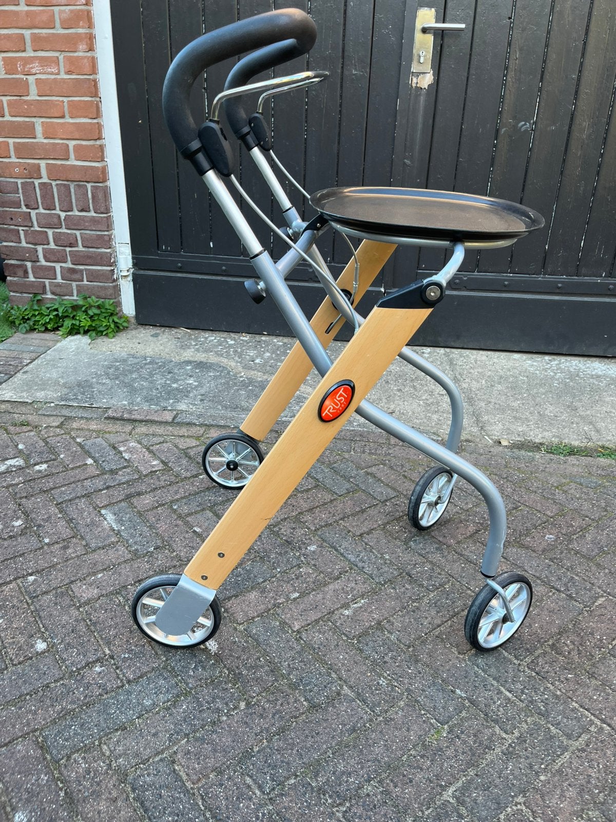 Trust Care Let’s Go Indoor rollator met dienblad, Diversen, Ophalen, Lichtgewicht, Zo goed als nieuw