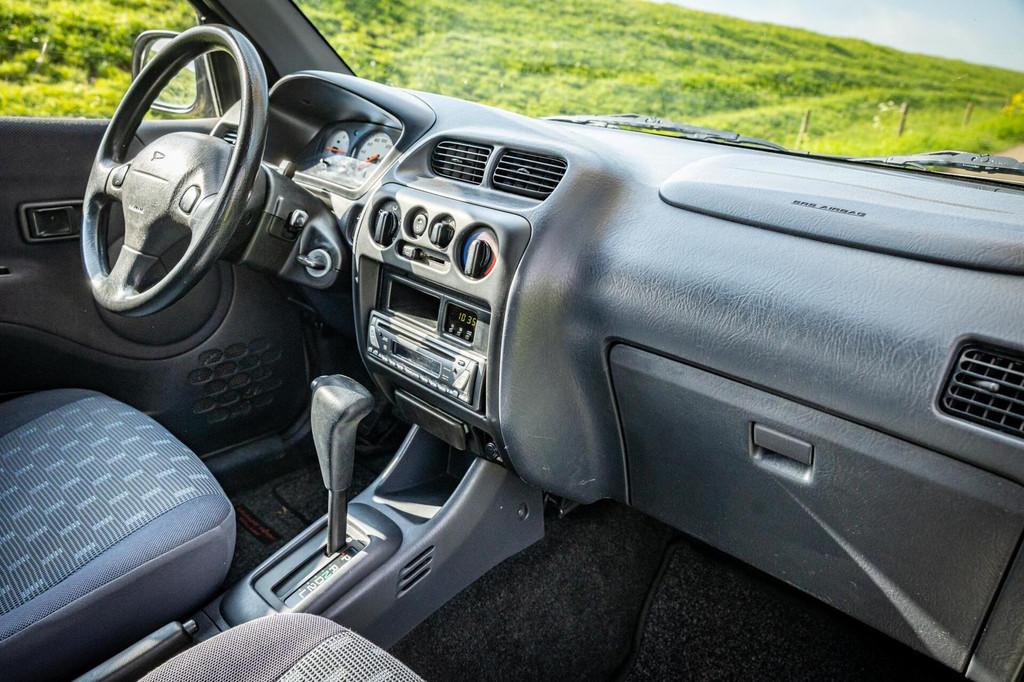 Daihatsu Terios 1.3 SXE |Automaat |Nap |Airco |Trekhaak, Auto's, Daihatsu, 1350 kg, Metallic lak, 4 cilinders, Met garantie (alle)