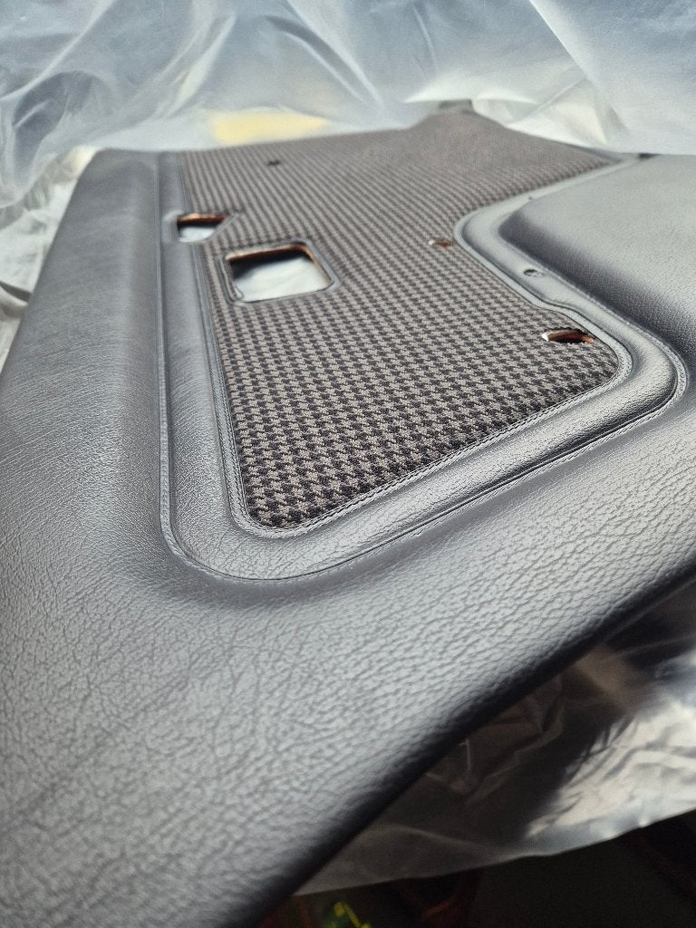 Bmw e30 nieuw linker deurpanneel, Ophalen of Verzenden, Nieuw, BMW
