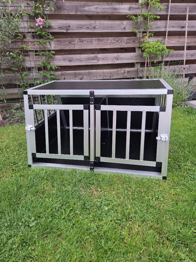 Aluminium Bench voor 2 hondjes, Ophalen, Gebruikt