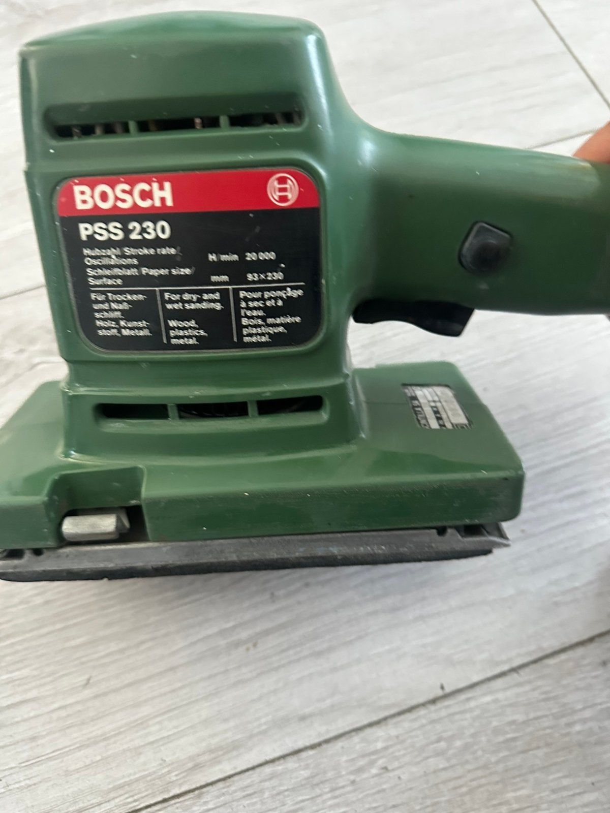Te koop goede schuur machine van BOSCH Conditie prima, Ophalen of Verzenden, Zo goed als nieuw, Minder dan 600 watt