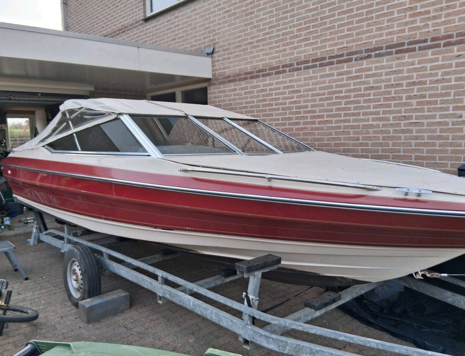 Zeer complete boot met Suzuki DF40 EFI en trailer, Watersport en Boten, Overige merken, Buitenboordmotor, Polyester, Biminitop
