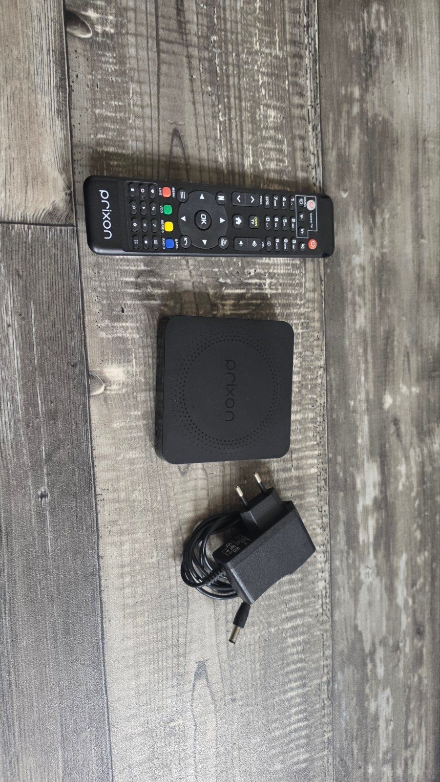 PRIXON Alpha Android IPTV Box, Ophalen of Verzenden, Zo goed als nieuw, HDMI, Zonder harde schijf