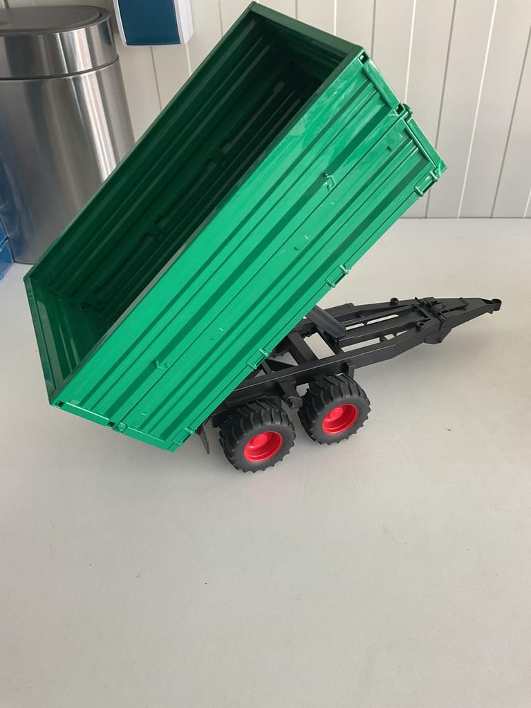 Bruder kiepaanhanger met afneembare schotten voor aardappel, Ophalen, Zo goed als nieuw