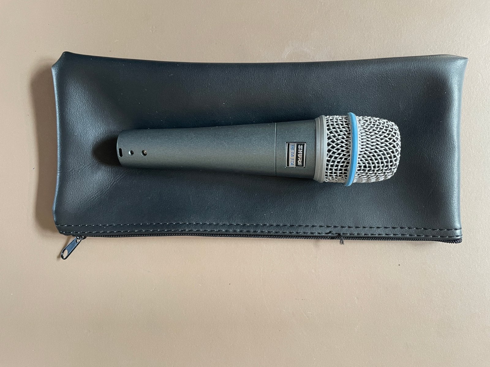 Shure Beta 57a, Ophalen of Verzenden, Zo goed als nieuw