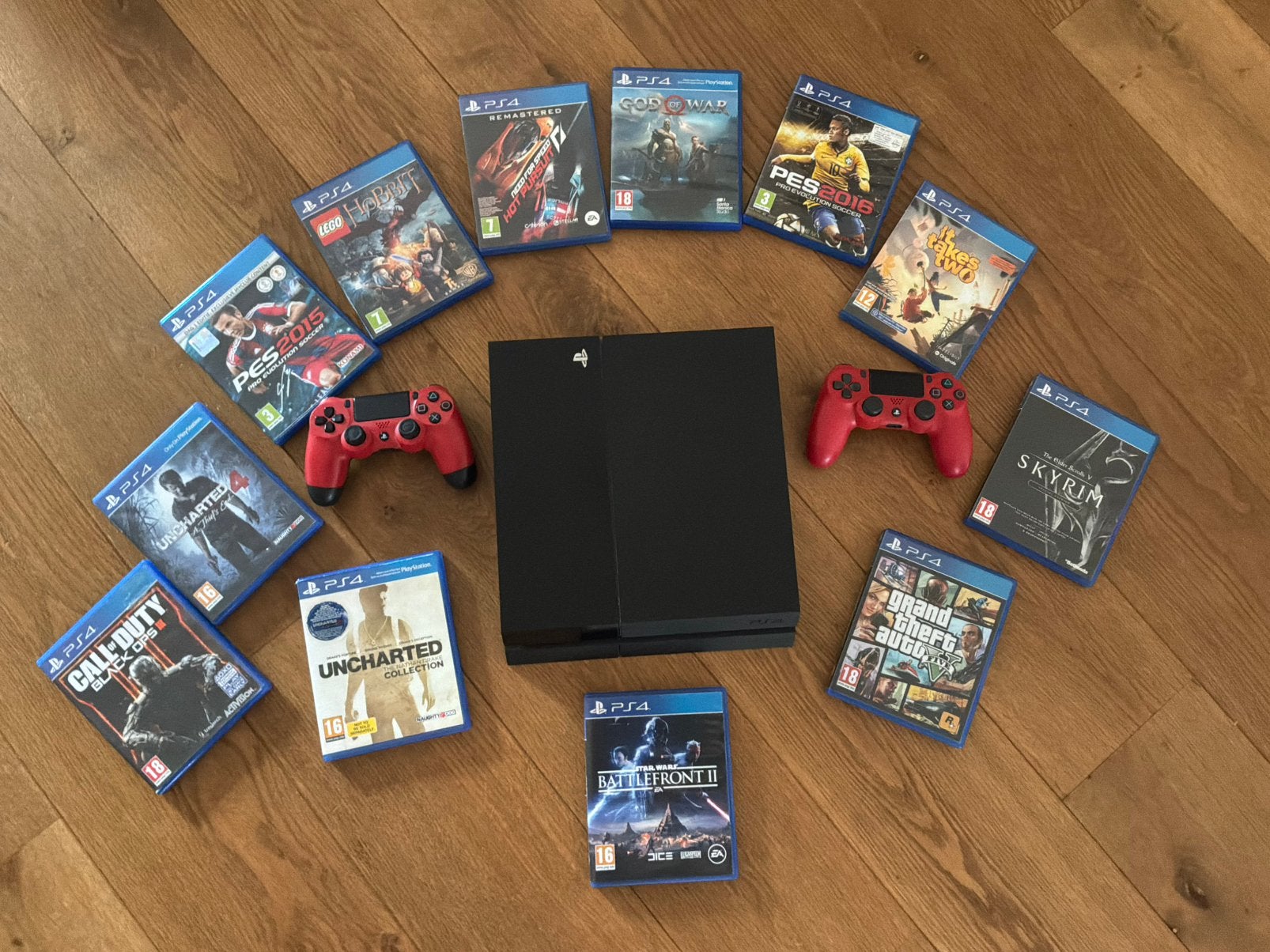 Playstation 4 met 12 games, Spelcomputers en Games, Spelcomputers | Sony PlayStation 4, Met 2 controllers, Refurbished, Ophalen of Verzenden