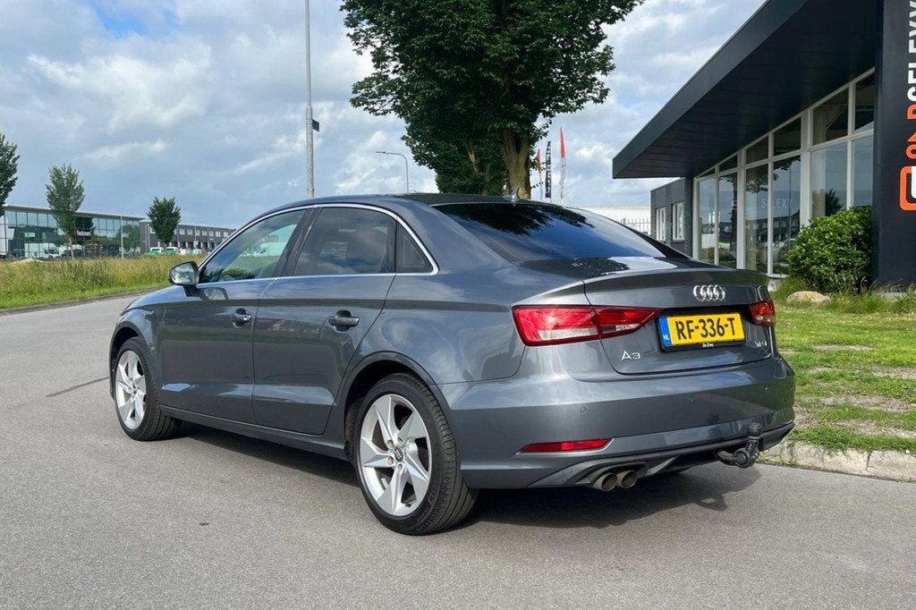Audi A3 Limousine 1.5 TFSI CoD | TREKHAAK | CRUISE |, Auto's, Audi, Voorwielaandrijving, Stof, 4 cilinders, 150 pk