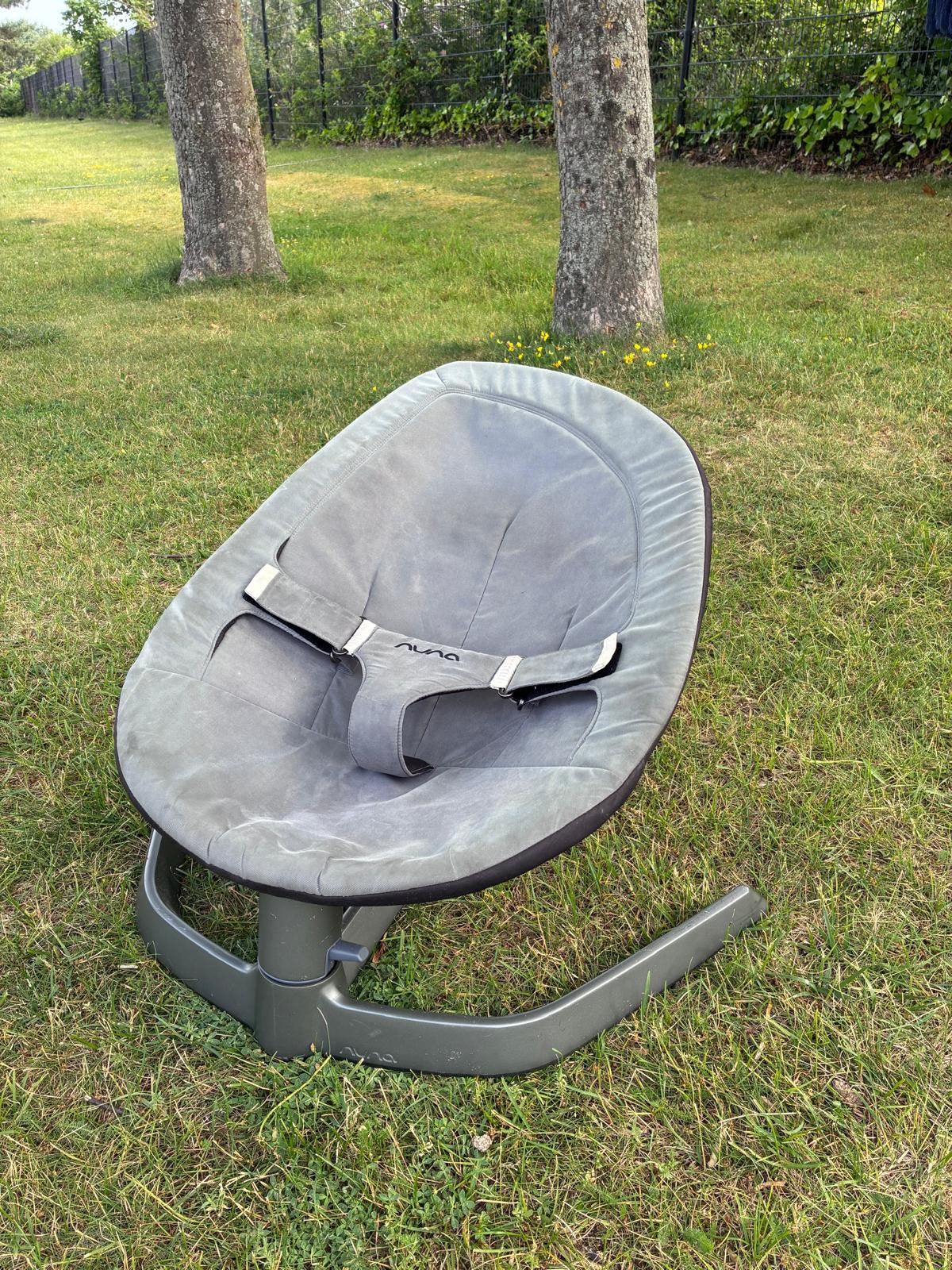 Nuna schommelstoel / wipstoel baby, Ophalen of Verzenden, Zo goed als nieuw
