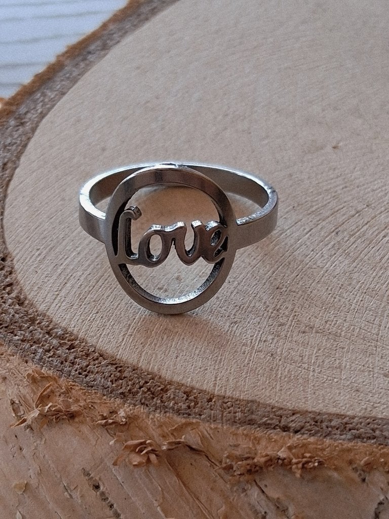 zilverkleurige ring hartje rondje LOVE maat 12, Nieuw, Kleiner dan 17, Dame, Zilver