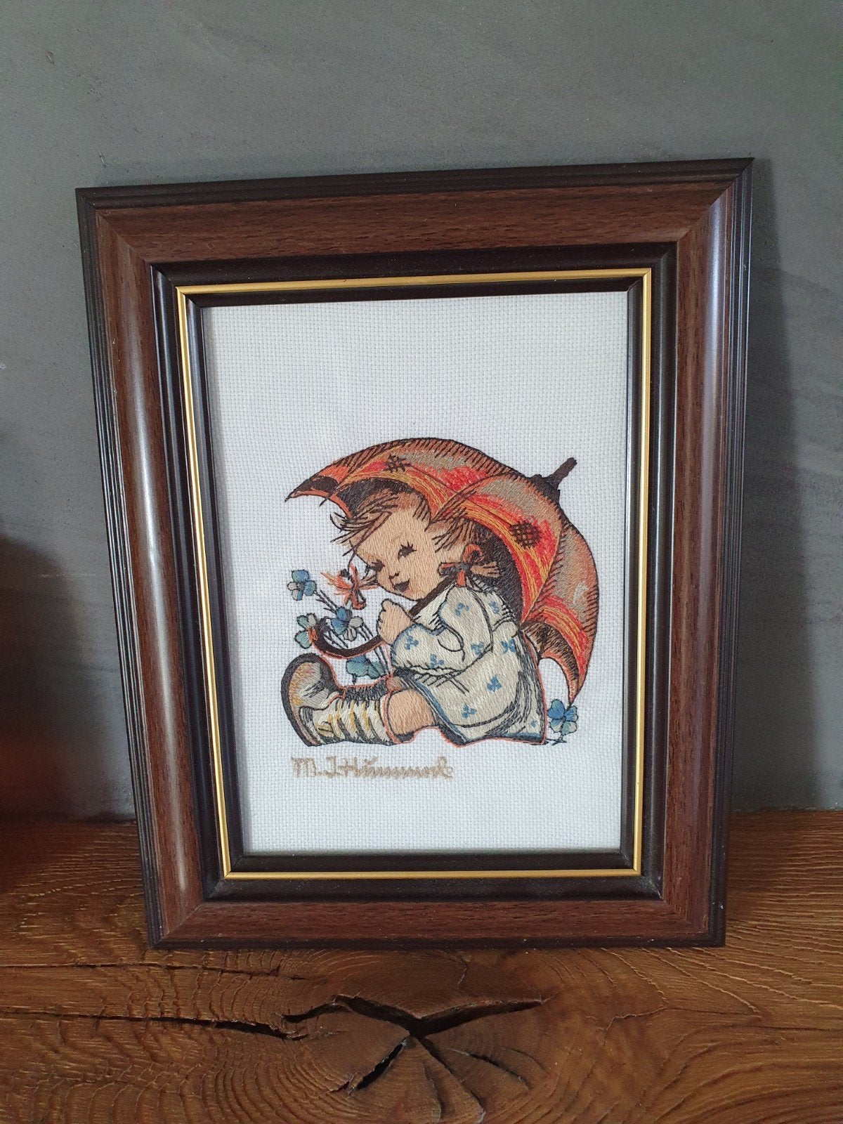 Mooi geborduurd Hummel schilderijtje uit de jaren 70, Ophalen of Verzenden, Huis en Inrichting