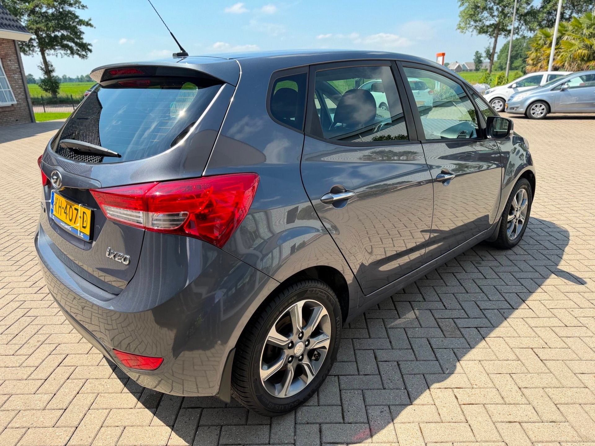 Hyundai Ix20 /1.4i Go / Camera/ 1e eigenaar/ Navigatie/ Prem, Auto's, Hyundai, Voorwielaandrijving, Dealer onderhouden, Stof, Gebruikt