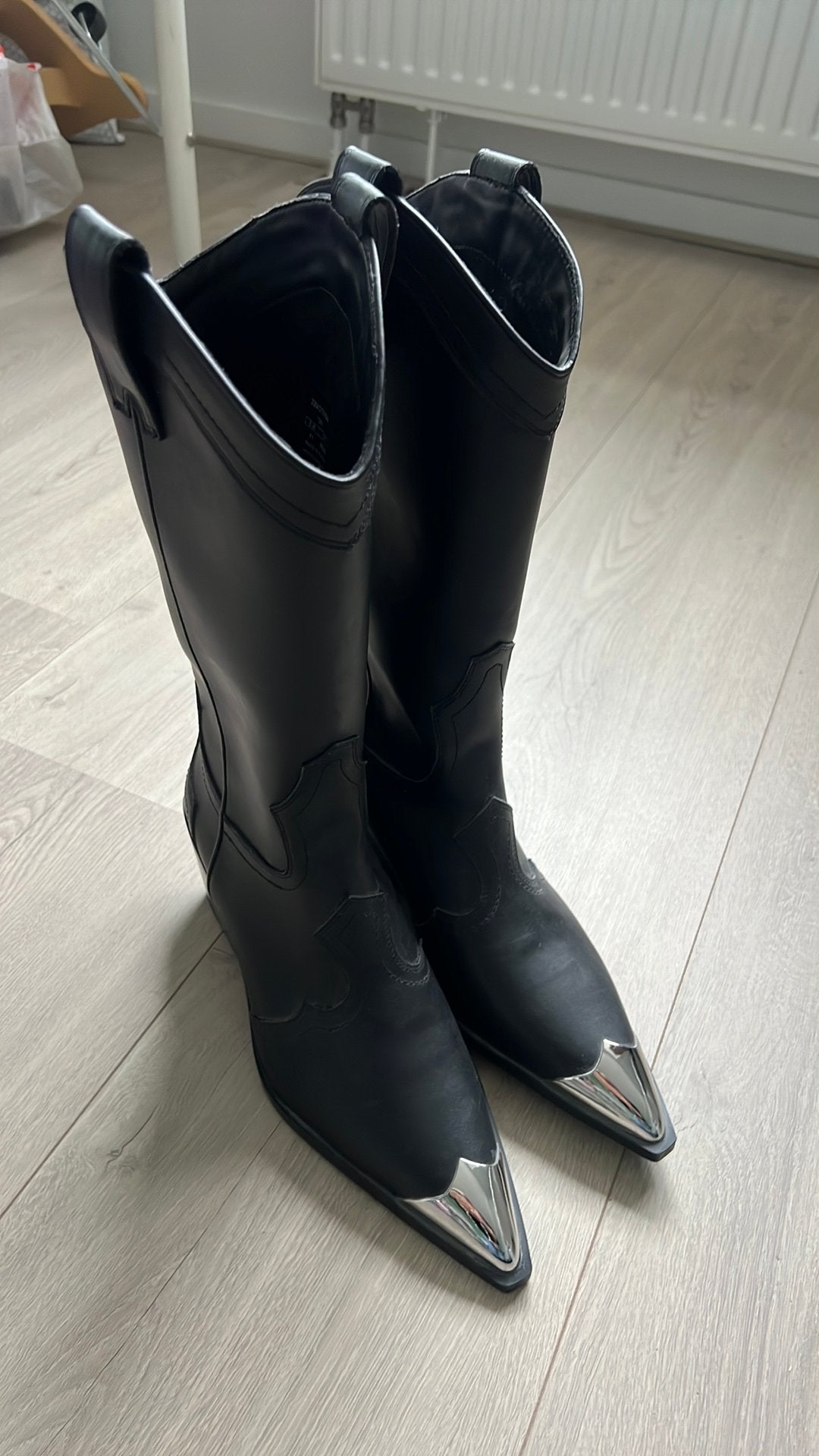 Zwarte cowboylaarzen Zara maat 41, Ophalen of Verzenden, Zo goed als nieuw, Zwart, Hoge laarzen