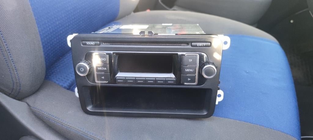 VW T5 Radio - Origineel Volkswagen Transporter Radio, Ophalen of Verzenden, Gebruikt