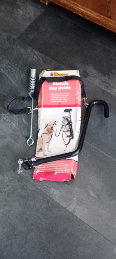 Honden fiets kar large en honden houder voor fietsen, Opvouwbaar, Zo goed als nieuw, Hondenkar, 40 tot 60 kg