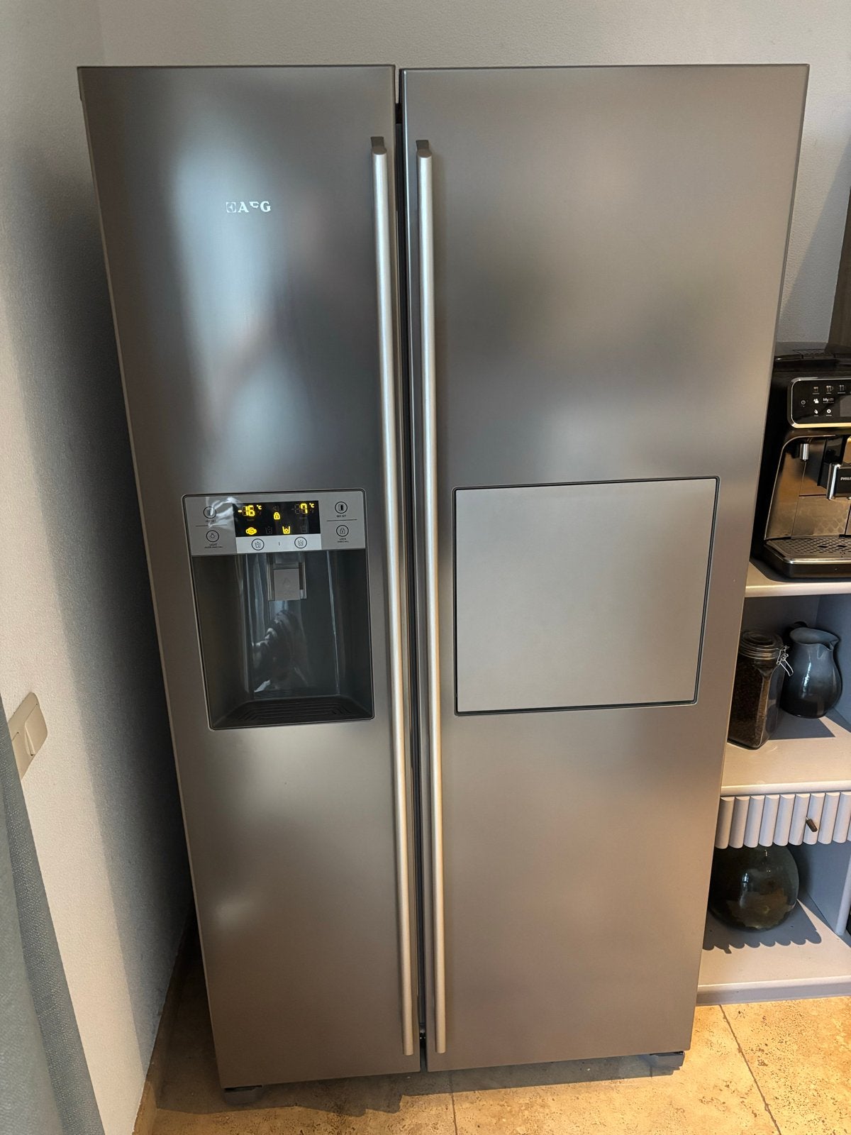 AEG Santo American Side-by-Side Koel/Vrieskast, Ophalen, Gebruikt, 200 liter of meer, 60 cm of meer