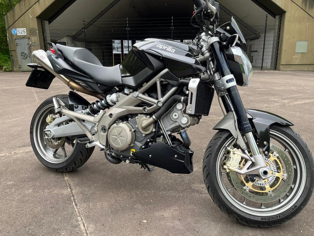 Zeer nette en goed onderhouden Aprilia Shiver 750 ABS 2010, Motoren, Motoren | Aprilia, 750 cc, 2 cilinders, Motorrijbewijs A