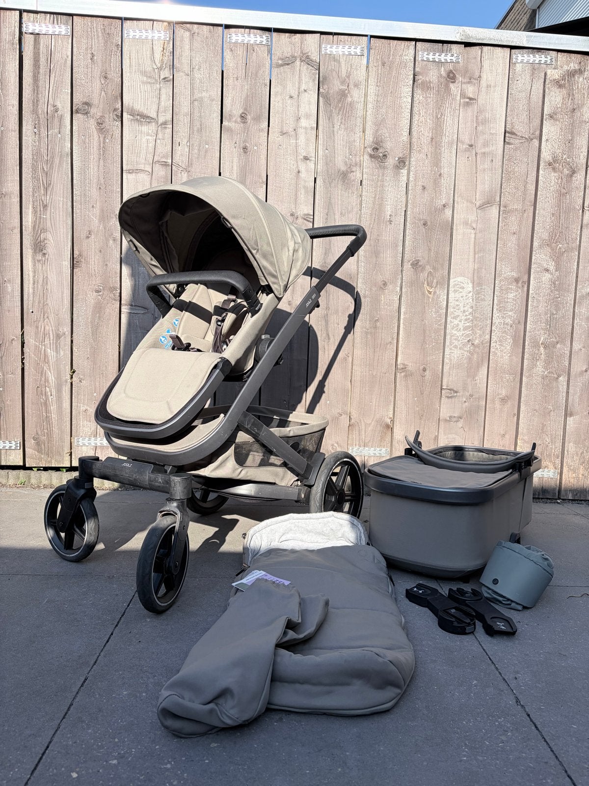 Joolz Geo 3 kinderwagen met accessoires - Zo goed als nieuw, Kinderen en Baby's, Kinderwagens en Combinaties, Zo goed als nieuw