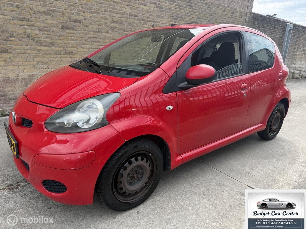 Toyota Aygo 1.0-12V Comfort inruiler Blankelak schade, Voorwielaandrijving, Gebruikt, 4 stoelen, 68 pk