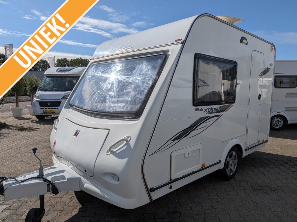 Elddis Xplore 302 zithoek, keuken, douche, toiletruimte, Elddis, Bedrijf, 750 - 1000 kg, Koelkast