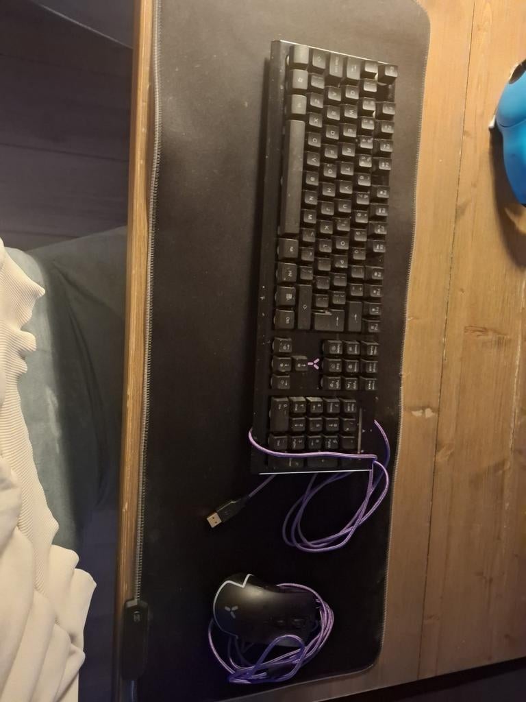 IST Gaming Toetsenbord met Muis - Bedraad, Gebruikt, Ophalen of Verzenden, Qwerty, IST Gaming