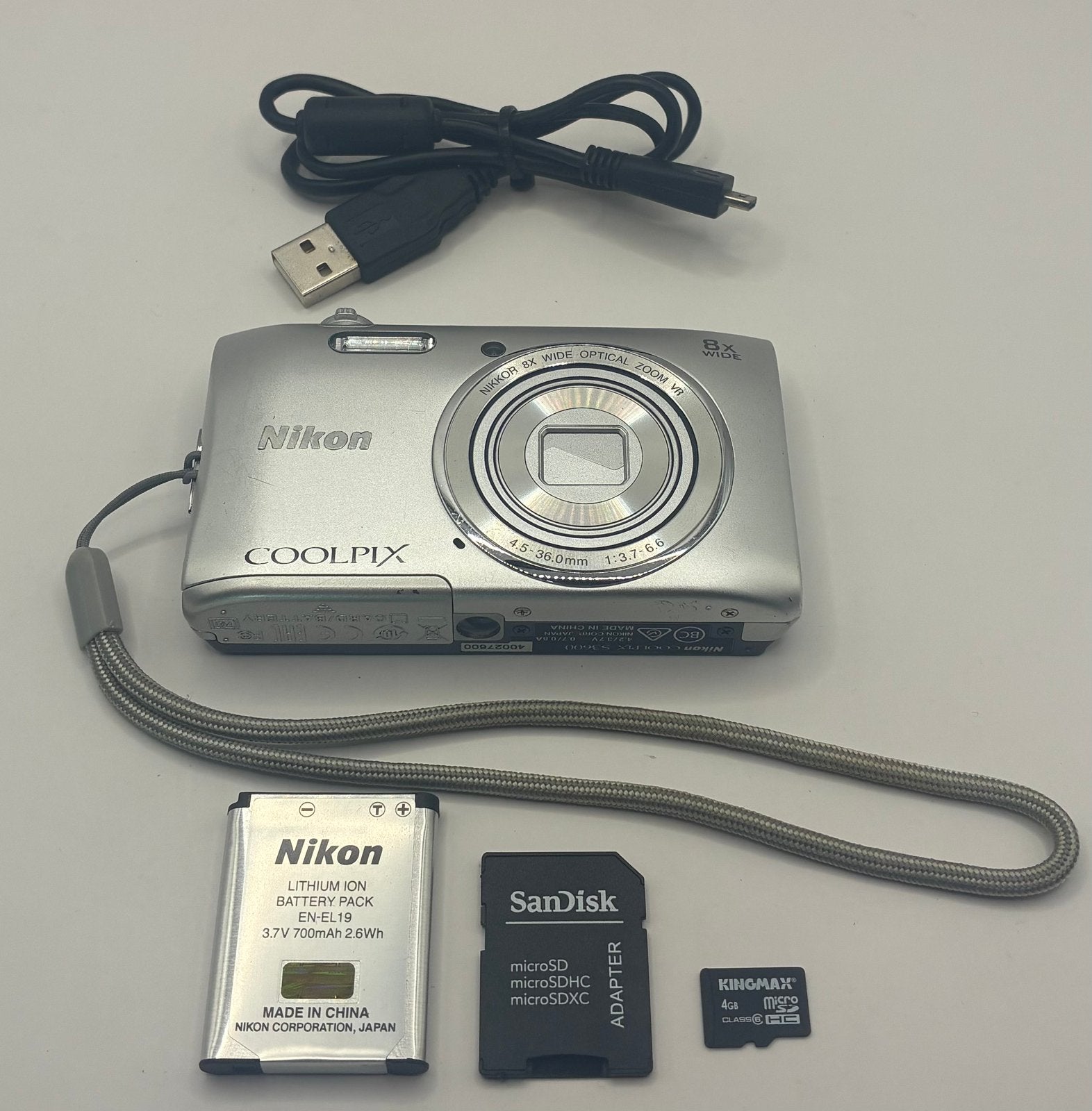 Nikon coolpix S3600 - compact camera, Ophalen of Verzenden, Zo goed als nieuw