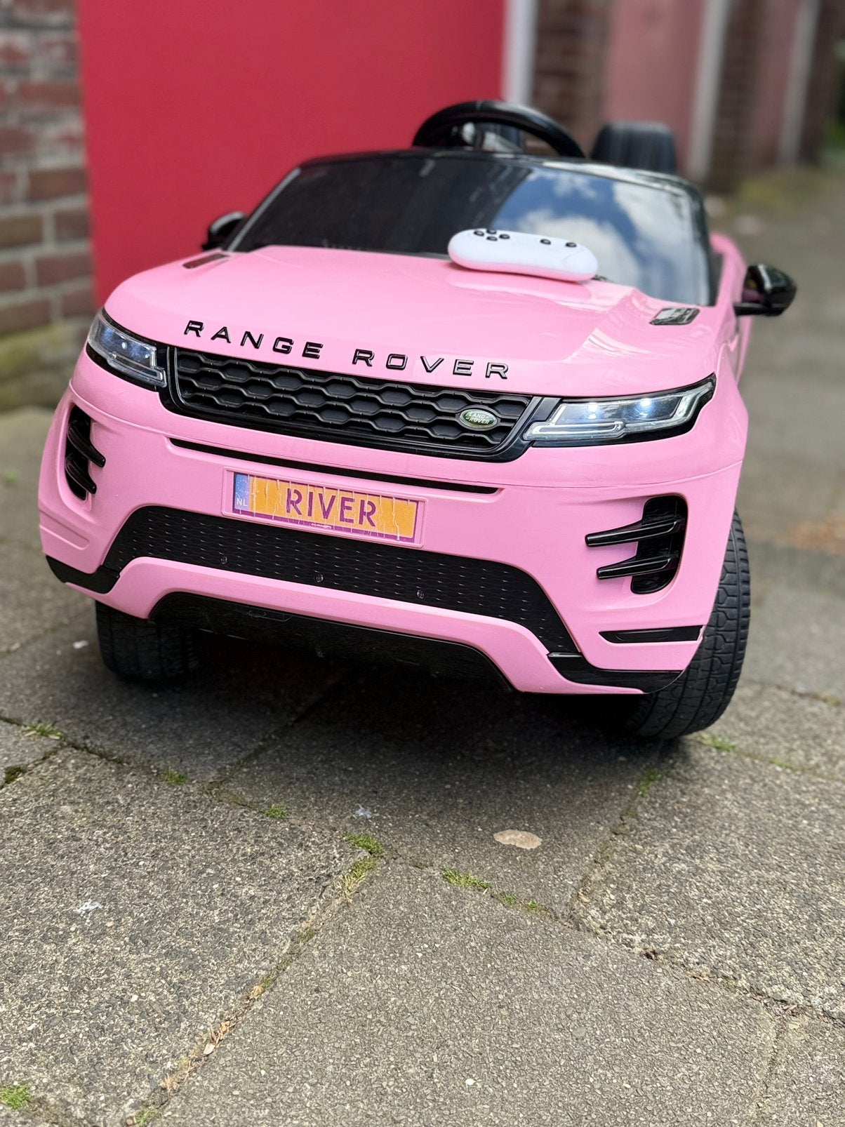Elektrische Kinderauto Range Rover Evoque – Roze, Ophalen of Verzenden, Zo goed als nieuw