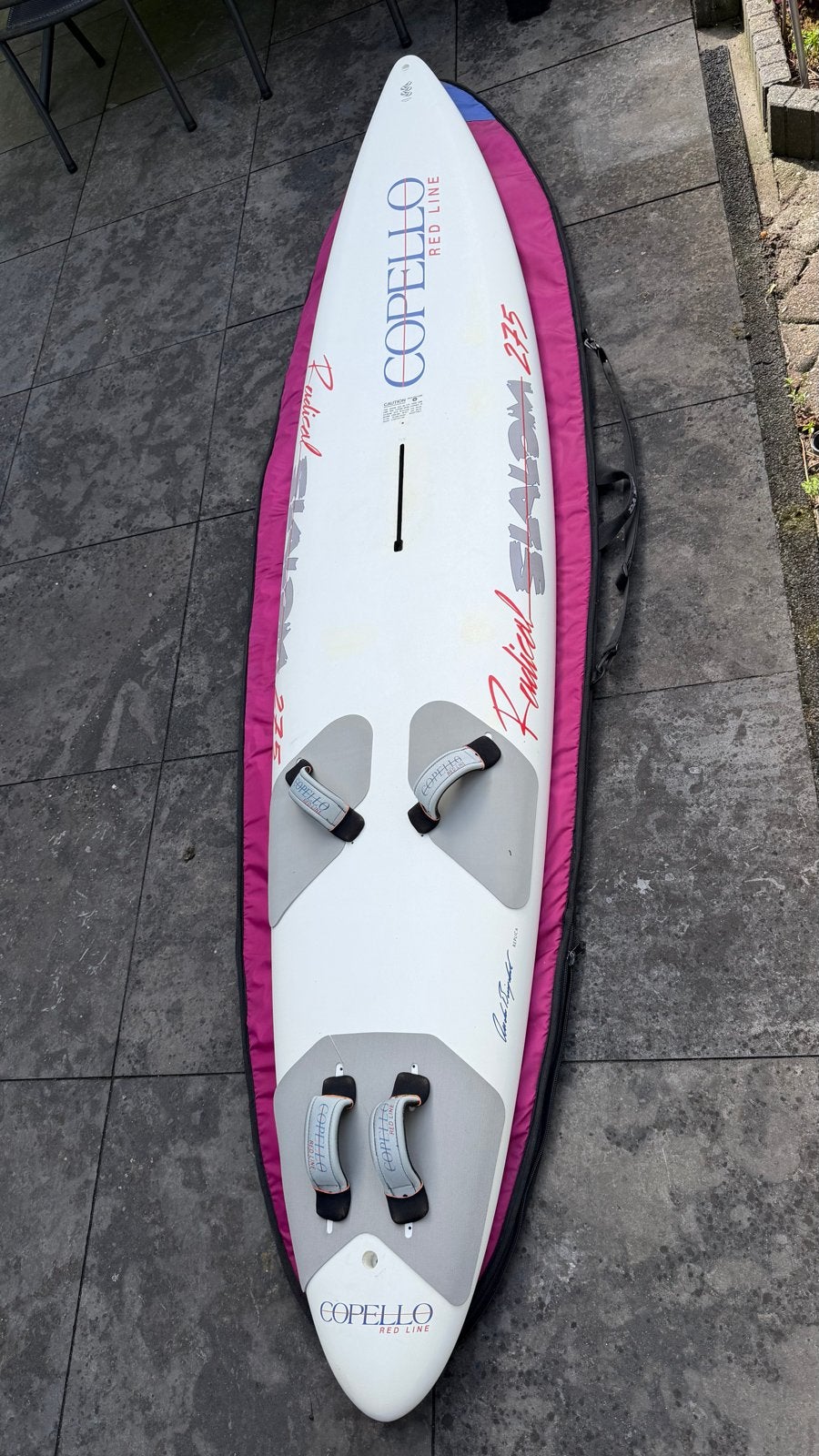 Copello Radical Slalom 275 Windsurfplank met hoes, 250 tot 300 cm, Gebruikt, Met vin(nen), Plank