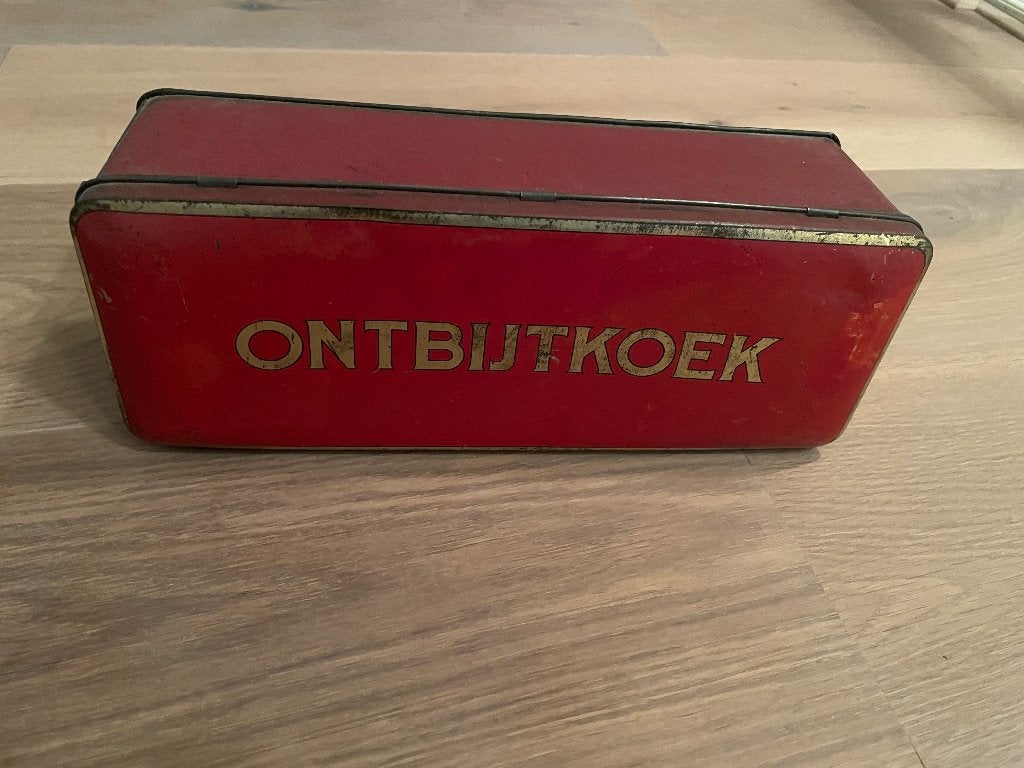 Antiek bewaarblik ontbijtkoek, Ophalen