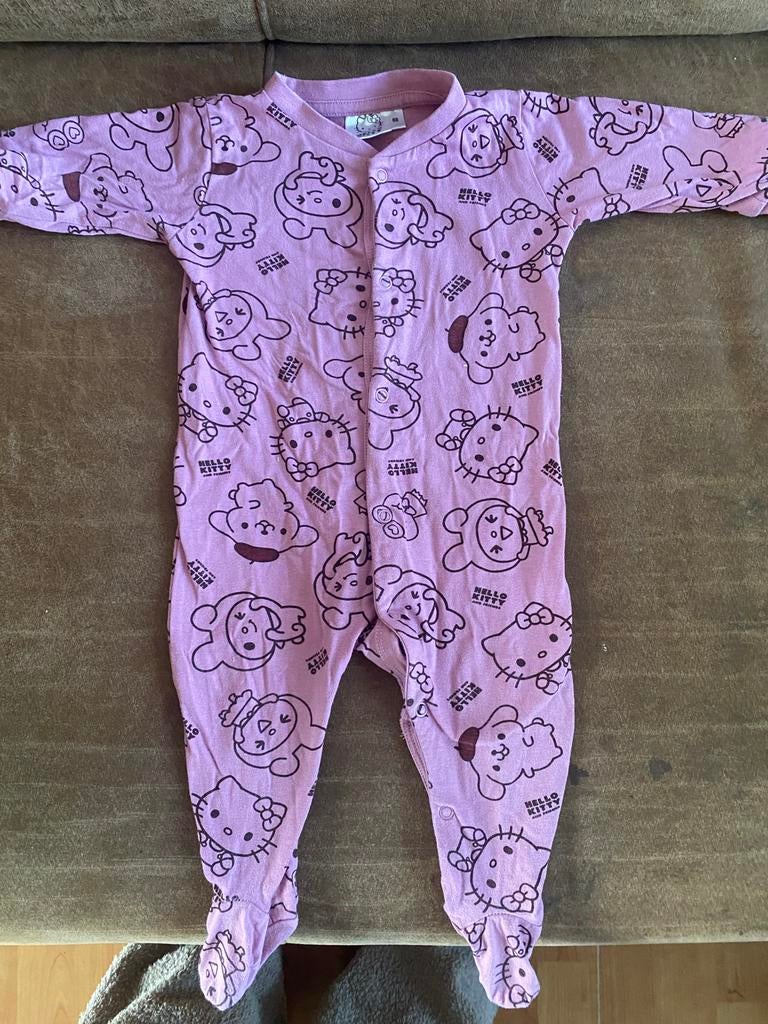 Hello Kitty pakje maat 68 zo goed als nieuw, Ophalen, Zo goed als nieuw, Meisje, Pakje