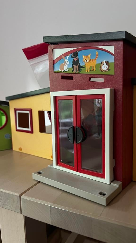 Playmobil Dierenkliniek met extra onderdelen, Ophalen, Gebruikt, Complete set