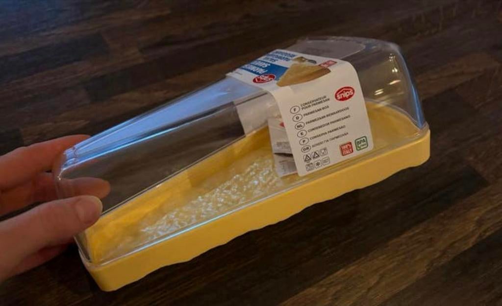 Snips Parmigiano Reggiano Saver - Kaasbewaarder, Huis en Inrichting, Nieuw, Ophalen of Verzenden, Voorraadpot, Overige merken