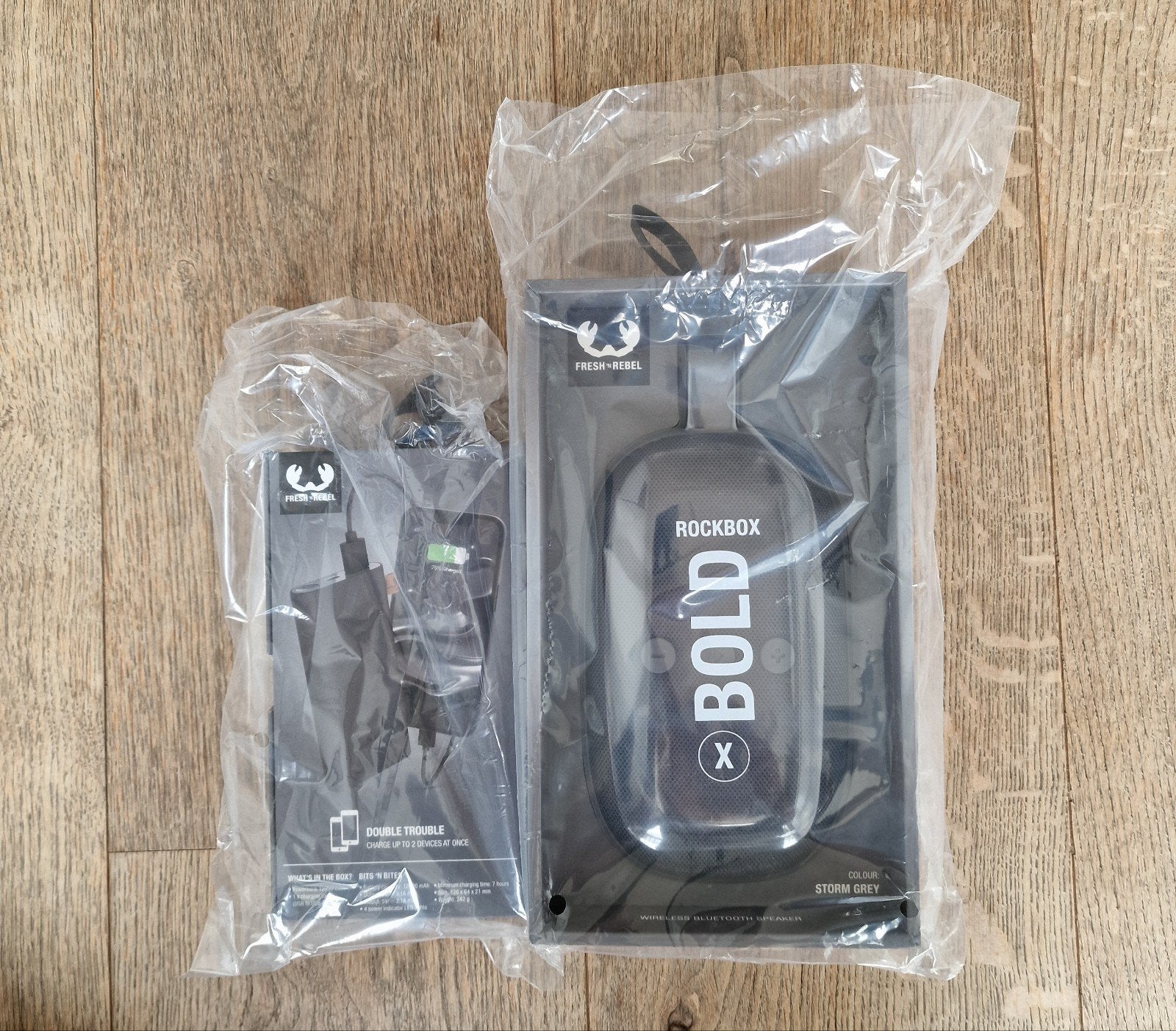 Nieuw! Fresh - Rebel powerbank en speakerset rockbox., Ophalen of Verzenden, Nieuw