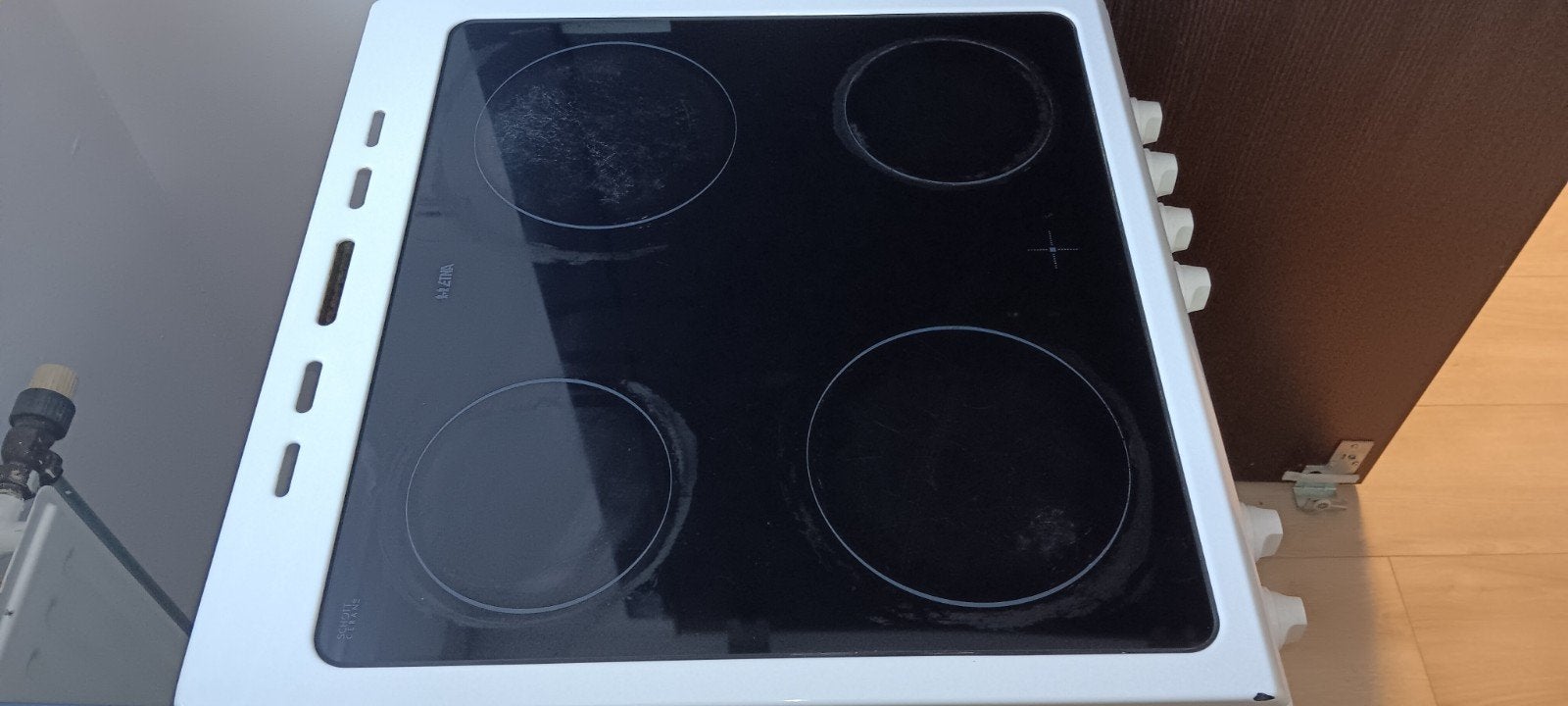 Etna fornuis met defecte oven (kabels doorgebrand), Witgoed en Apparatuur, Ophalen, 4 kookzones, Niet werkend, Vrijstaand