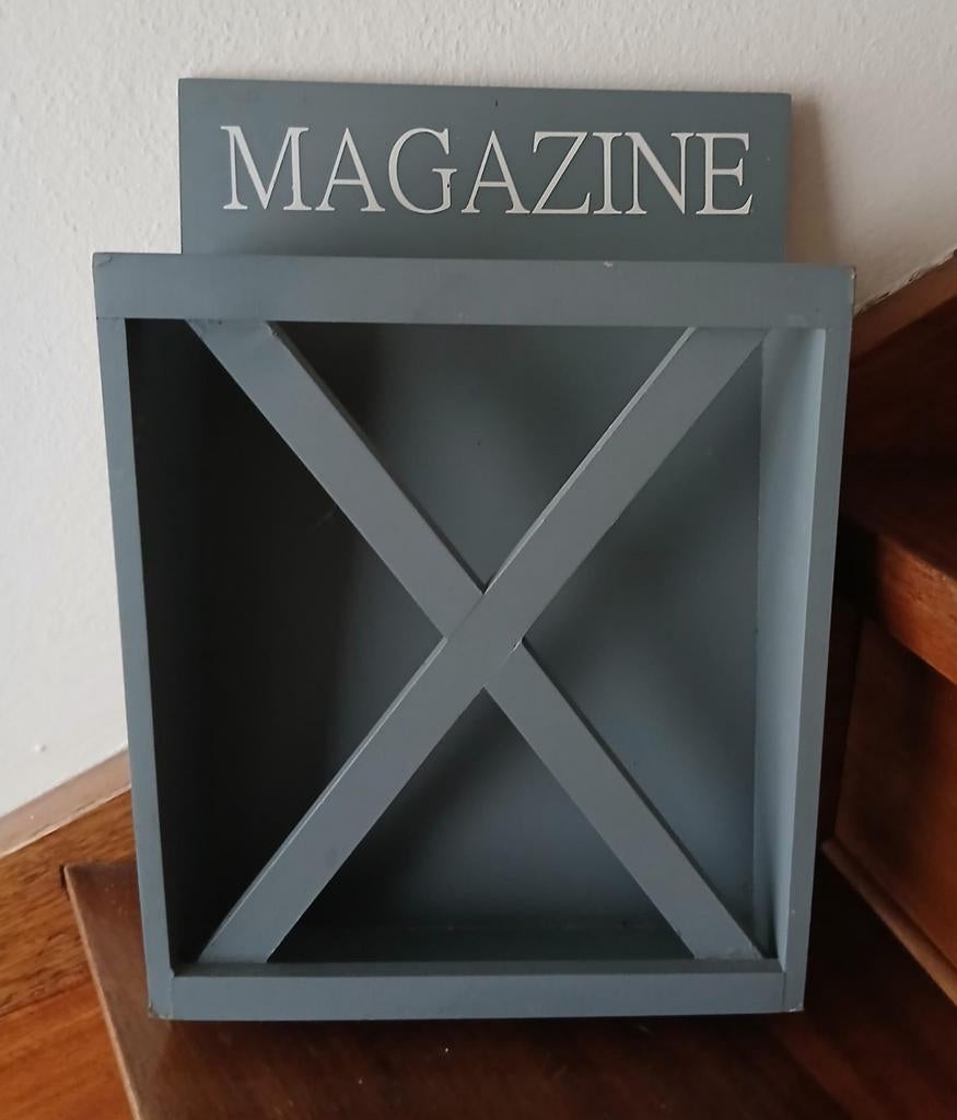 Magazine houder tijdschrift kranten bak, Huis en Inrichting, Woonaccessoires | Krantenbakken en Lectuurbakken, Ophalen of Verzenden