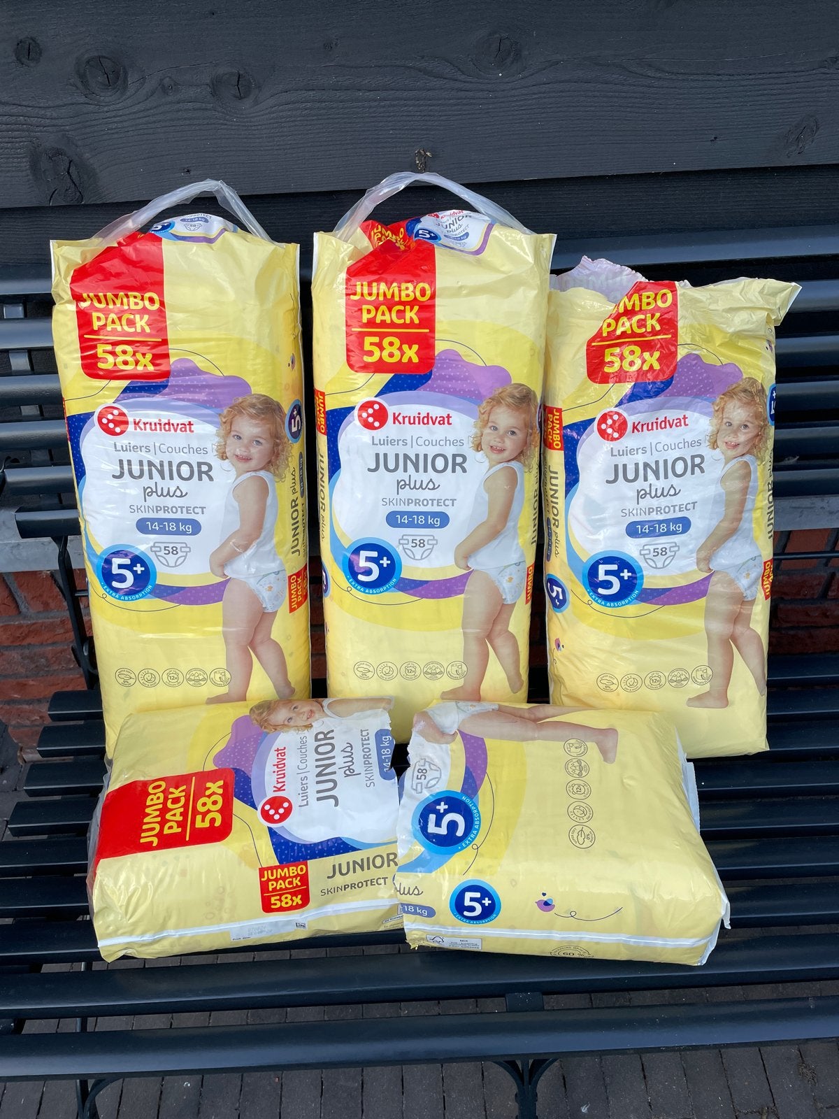 Kruidvat Luiers Junior Plus Maat 5+ (14-18 kg) - Jumbo Pack, Ophalen, Nieuw
