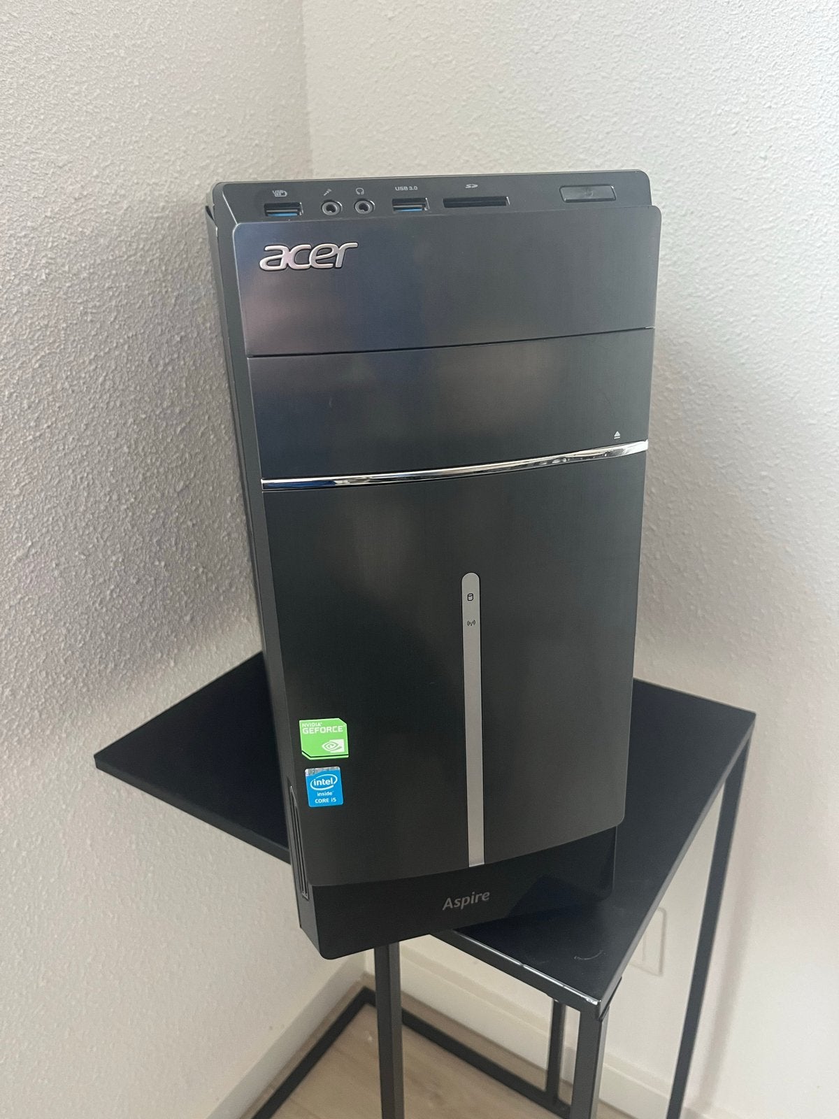 Acer Aspire TC-605 Desktop PC - Intel i5, 6GB RAM, Computers en Software, Ophalen, Gebruikt, SSD, Met videokaart