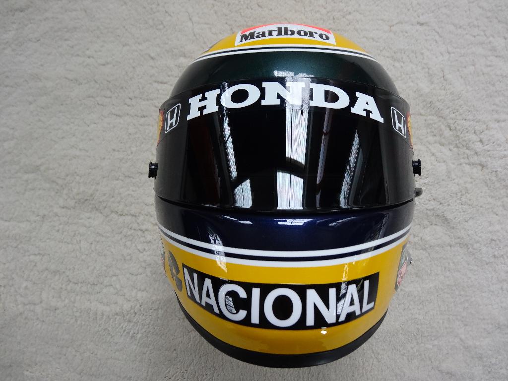 SHOEI X4 SENNA NACIONAL helm Marlboro McLaren Tag Heuer, Verzamelen, Automerken, Motoren en Formule 1, Ophalen of Verzenden, Zo goed als nieuw
