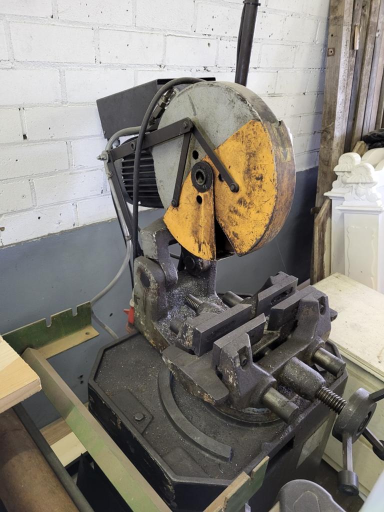 Metaal afkortzaag 315mm, Doe-het-zelf en Verbouw, Gereedschap | Zaagmachines, Ophalen, Gebruikt, Afkortzaag