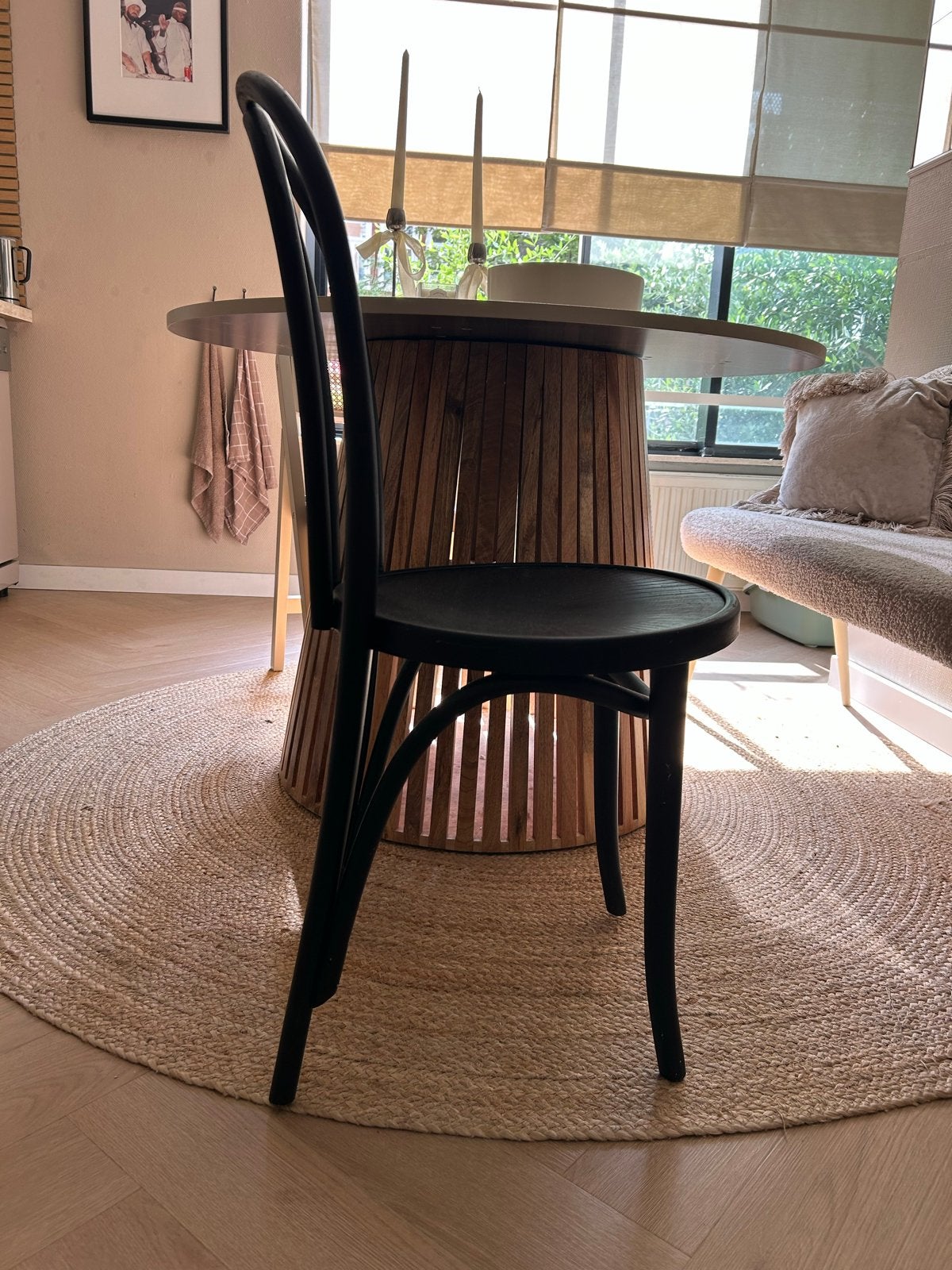 Fameg Thonet stoel - Zwart - Heeft wat liefde nodig, Ophalen