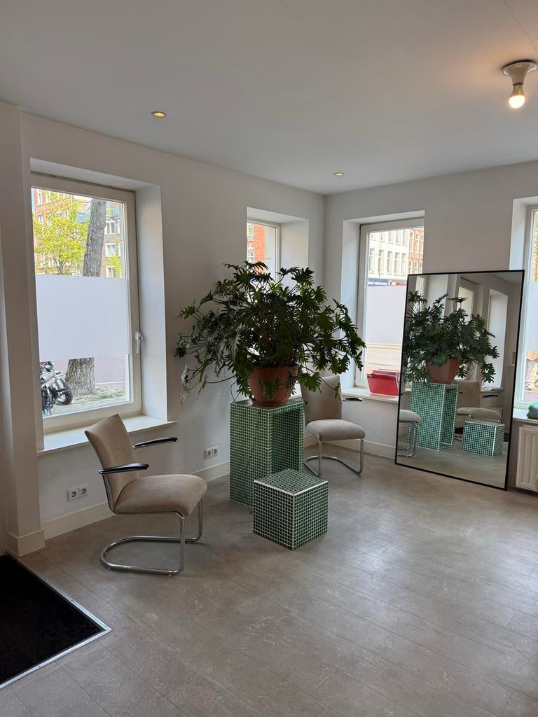 Werkruimte in salon te huur, Overige