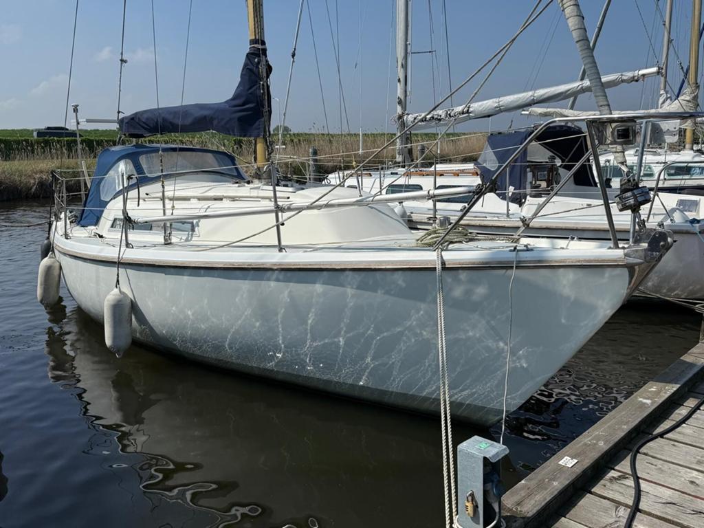 Contest 27 - Solide en Zeewaardig Zeiljacht, Vakantieklaar!, Watersport en Boten, Kajuitzeilboten en Zeiljachten, Gebruikt, Binnenboordmotor