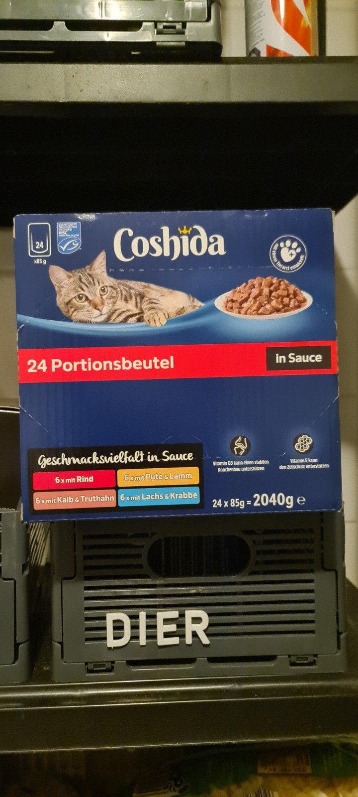 Kattenvoer, Ophalen, Kat