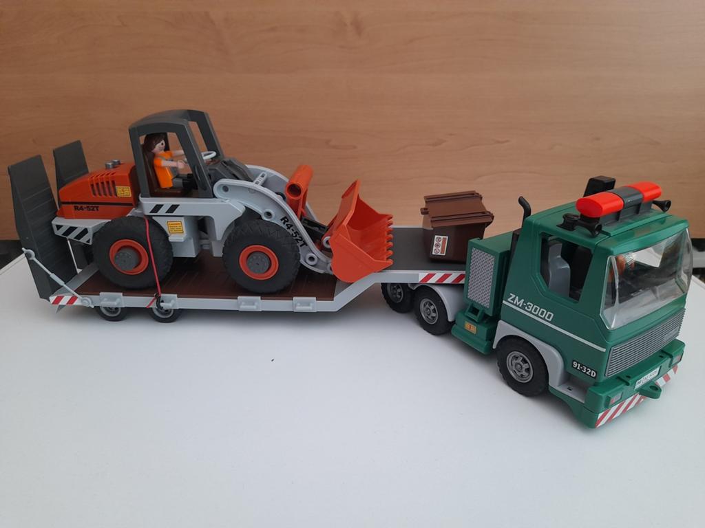 Playmobil vrachtwagen met bulldozer, Ophalen of Verzenden, Zo goed als nieuw, Complete set