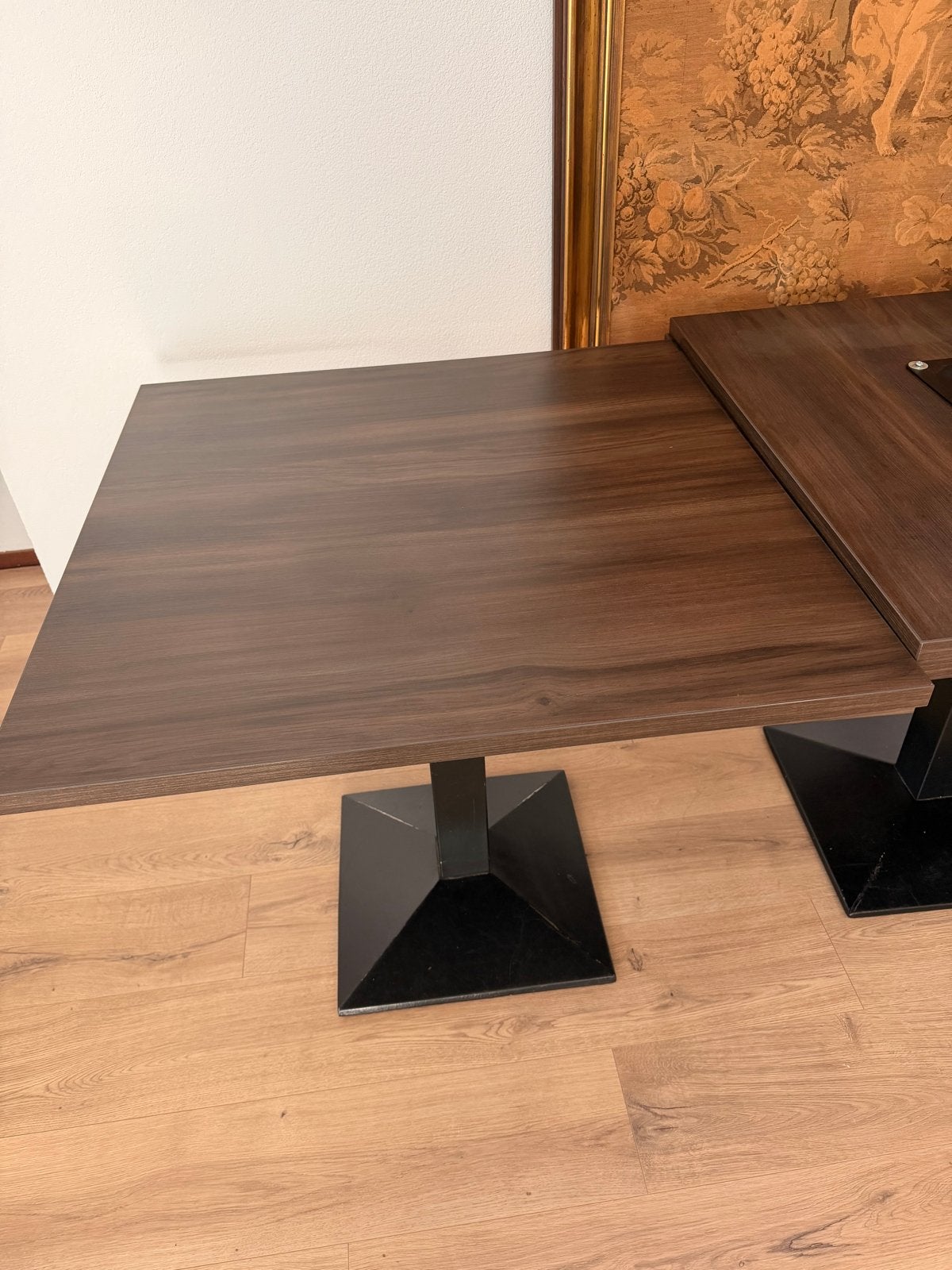 11 Moderne donkerbruine restaurant tafels metalen poot, Ophalen, Gebruikt, 50 tot 100 cm, Tot twee personen