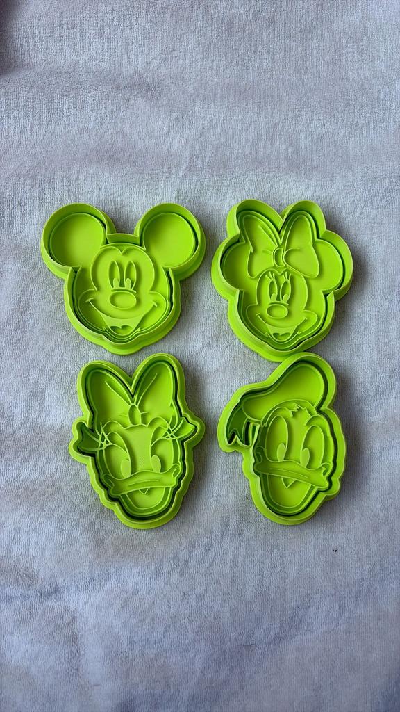 Koekvormpjes mickey mouse, Ophalen of Verzenden, Nieuw, Taarten of Cupcakes, Bakvorm
